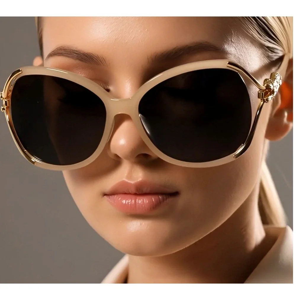 Womens Oversized Cat Eye‎ Sunglasses Leopard Embellished Designer Fashion Trendy